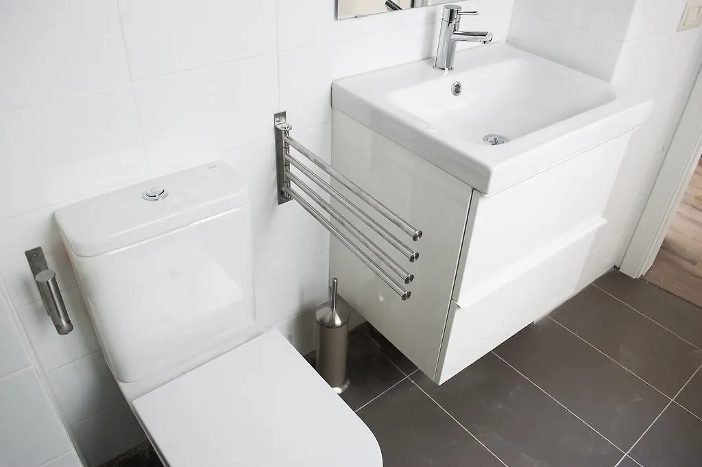 Apartamentos Plaza Merced, 22 Malaga Apartment